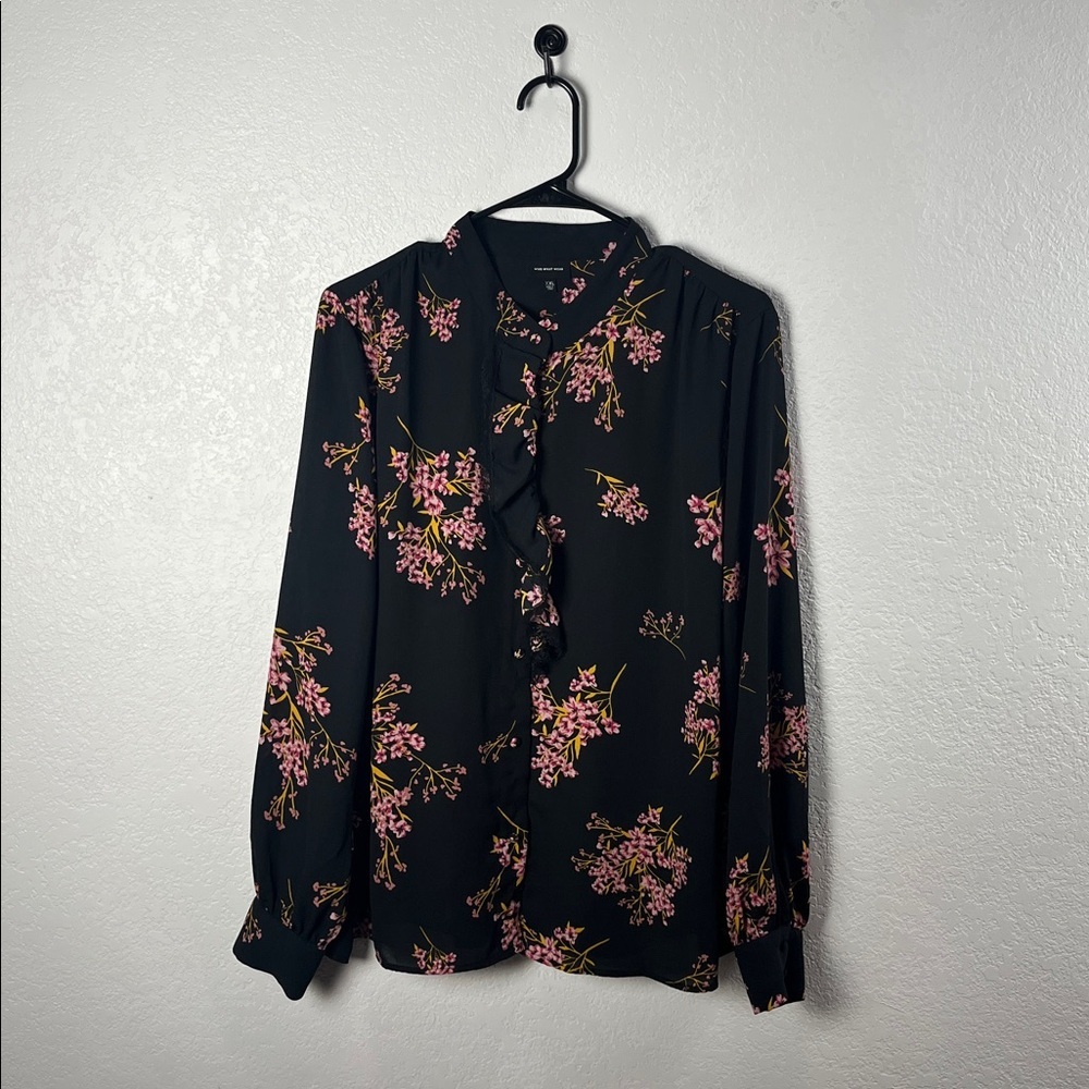 Who What‎ Wear Women’s Black Floral Blouse Pink Yellow Button Down Sz XXL Office